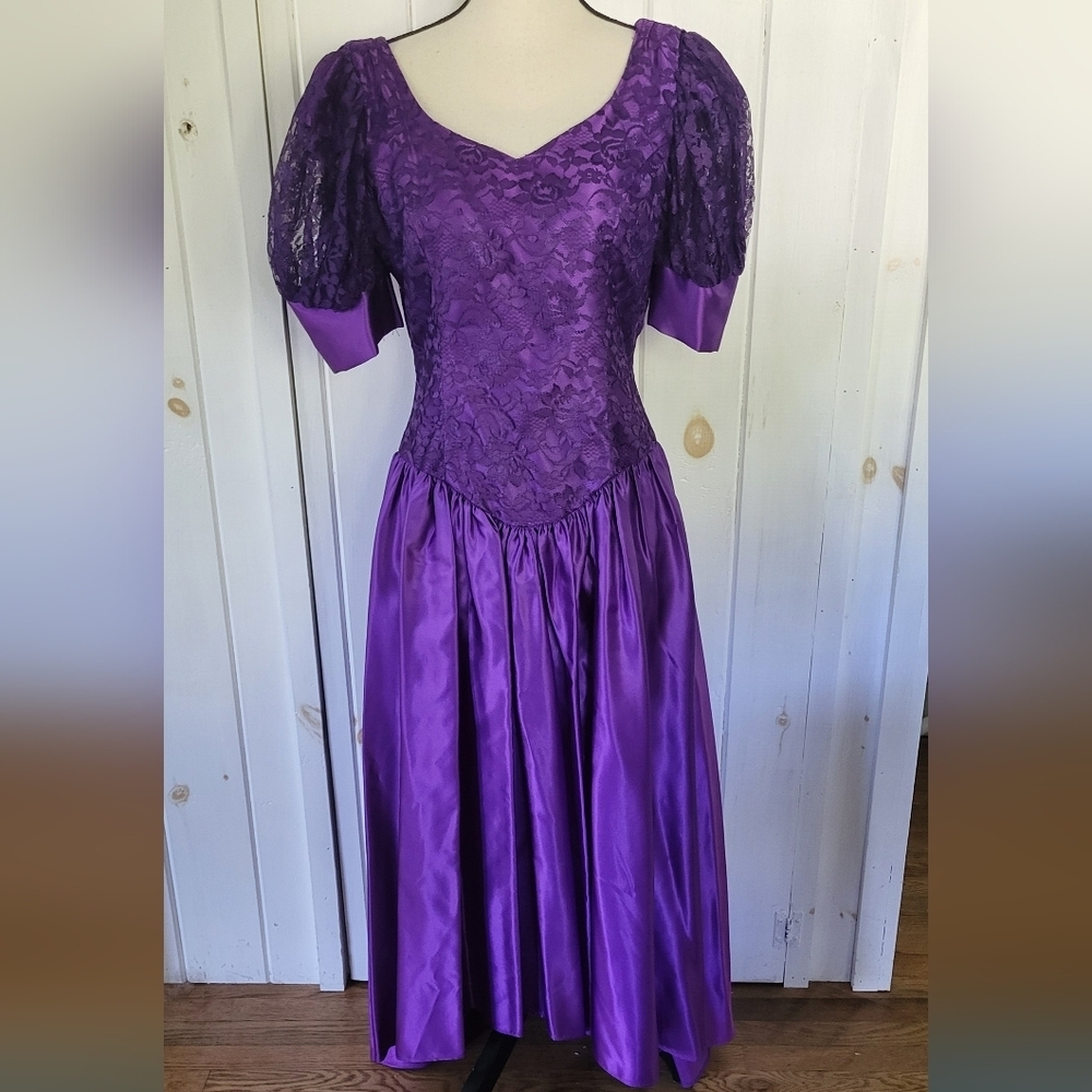 Vibrant Purple Lace Evening Gown